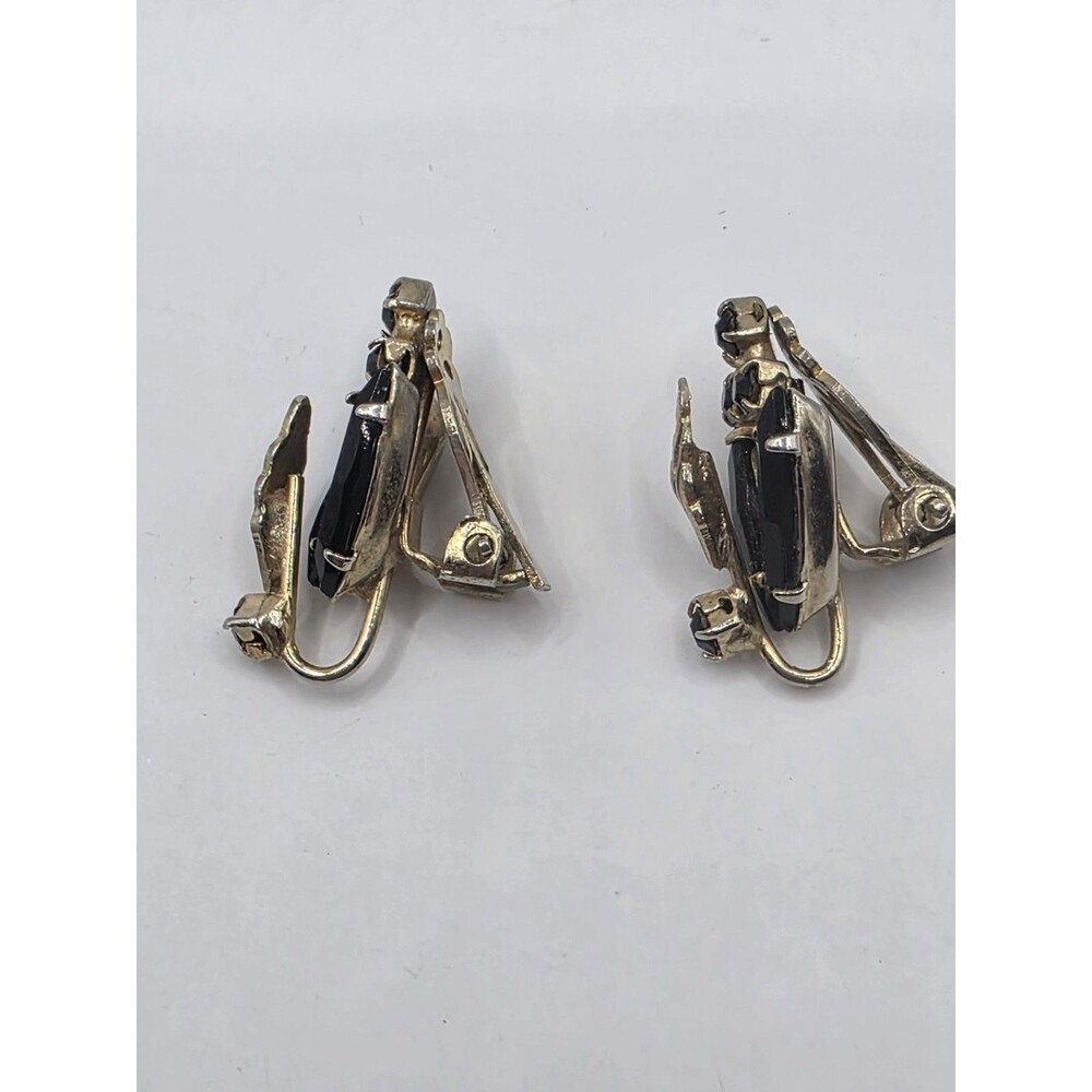 Black & Goldtone Leaf Rhinestones Clip-On Earrings Vintage 1" - Picture 3 of 5